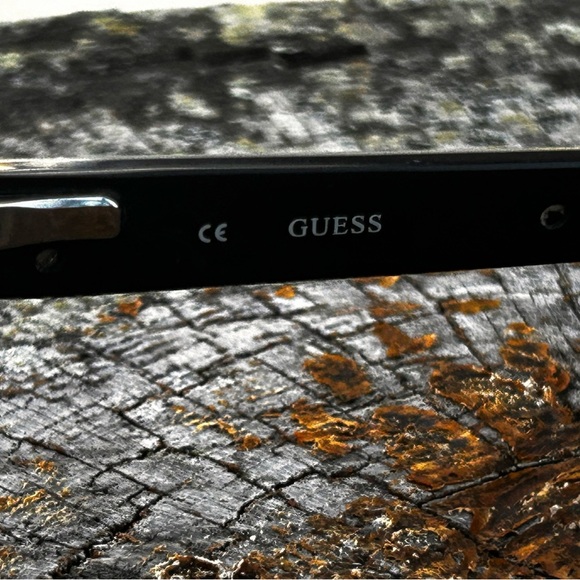 Guess GU 1739 Eyeglasses - Picture 6 of 7